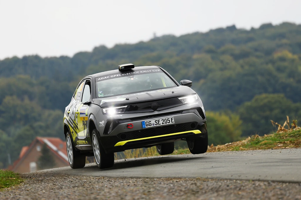 Global Backdrop for Showdown in ADAC Opel Electric Rally Cup ‘powered by GSE’