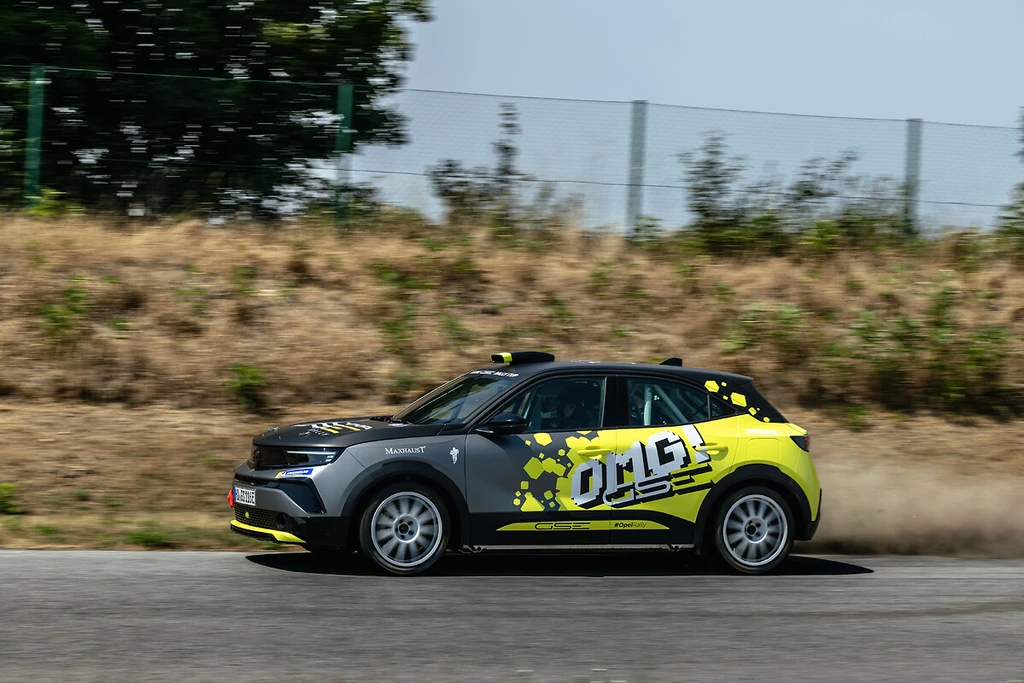 Formula E Meets Electric Rally: Sophia Flörsch to Compete in the ADAC Opel GSE Rally Cup